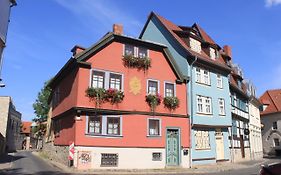 Haus zum kleinen Helm